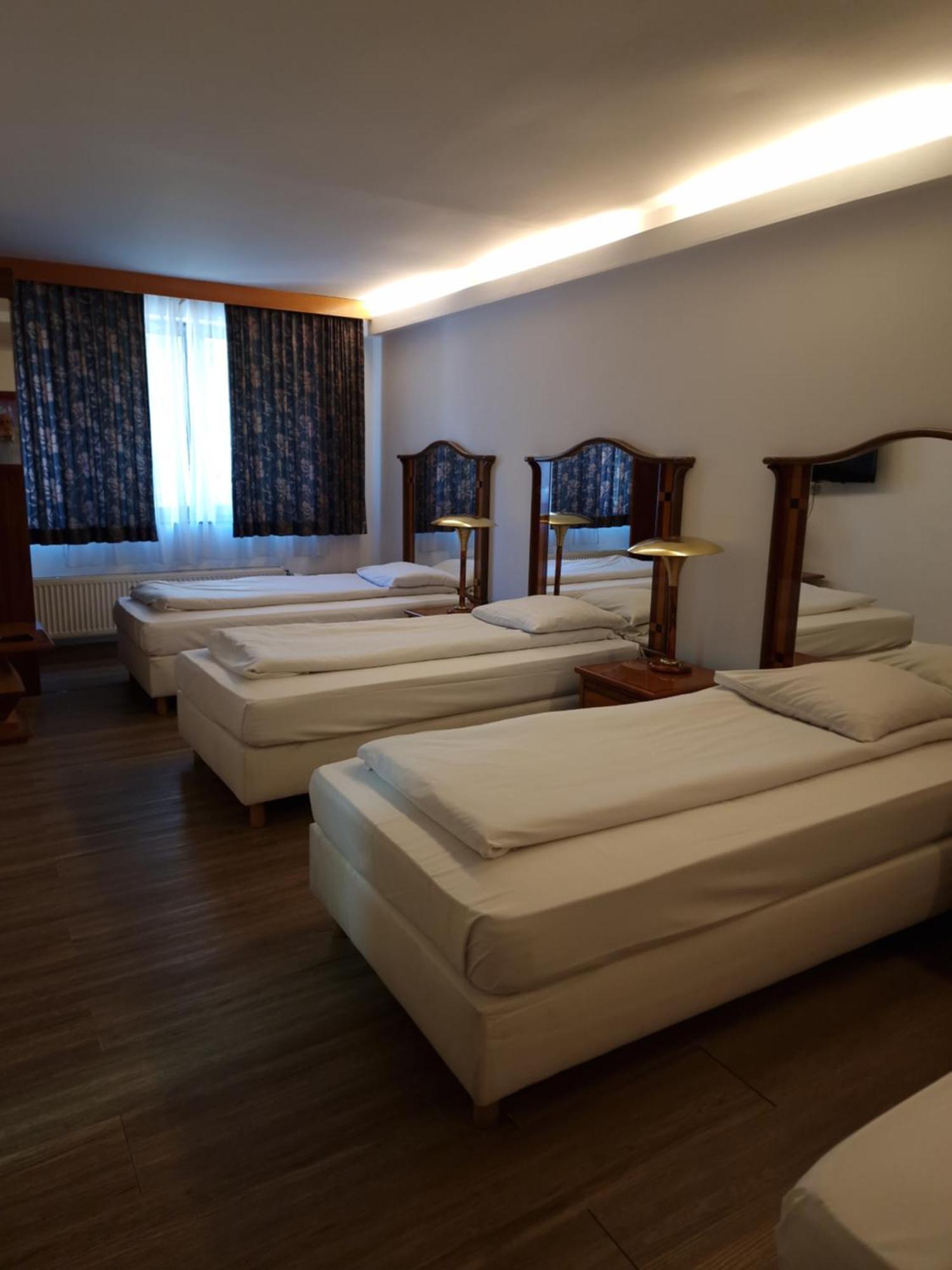 Hotel Sky - Eurocap Jette