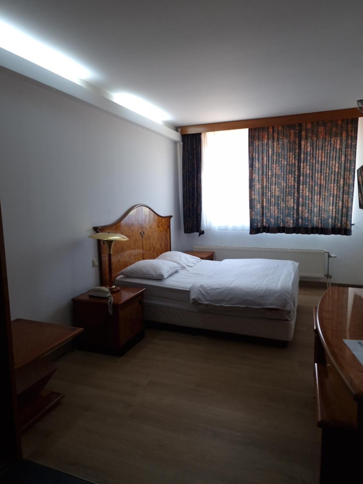 Sky - Eurocap Hotel 2*